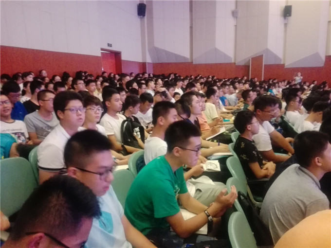 C:\Documents and Settings\Administrator\桌面\高一（12）班宣传稿五\高一（12）班宣传稿五\IMG_20170724_185645.jpg