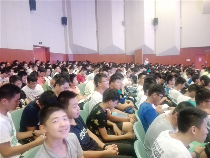 C:\Documents and Settings\Administrator\桌面\高一（12）班宣传稿五\高一（12）班宣传稿五\IMG_20170724_185722.jpg