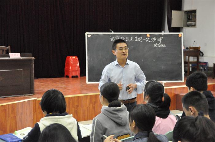 洪亚平(1).JPG