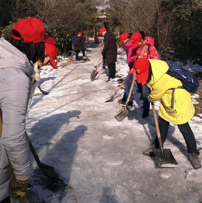 zhangmingzhu1_副本.jpg zhangmingzhu1_副本.jpg