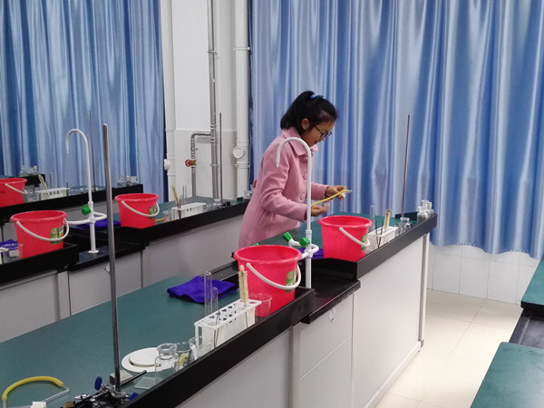 学雷锋照片IMG_20180314_160950_副本.jpg