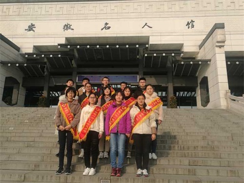 Cache_-387d41bbe244ae4..jpg