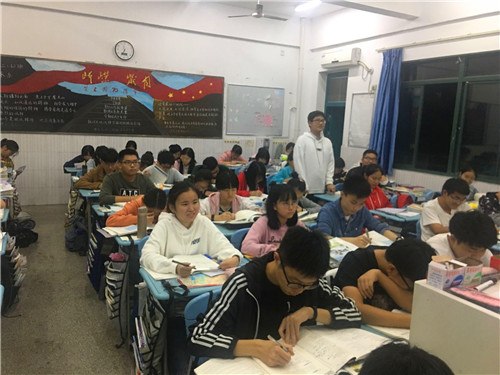 班3.jpg