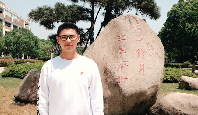 洪汐源.jpg 洪汐源.jpg