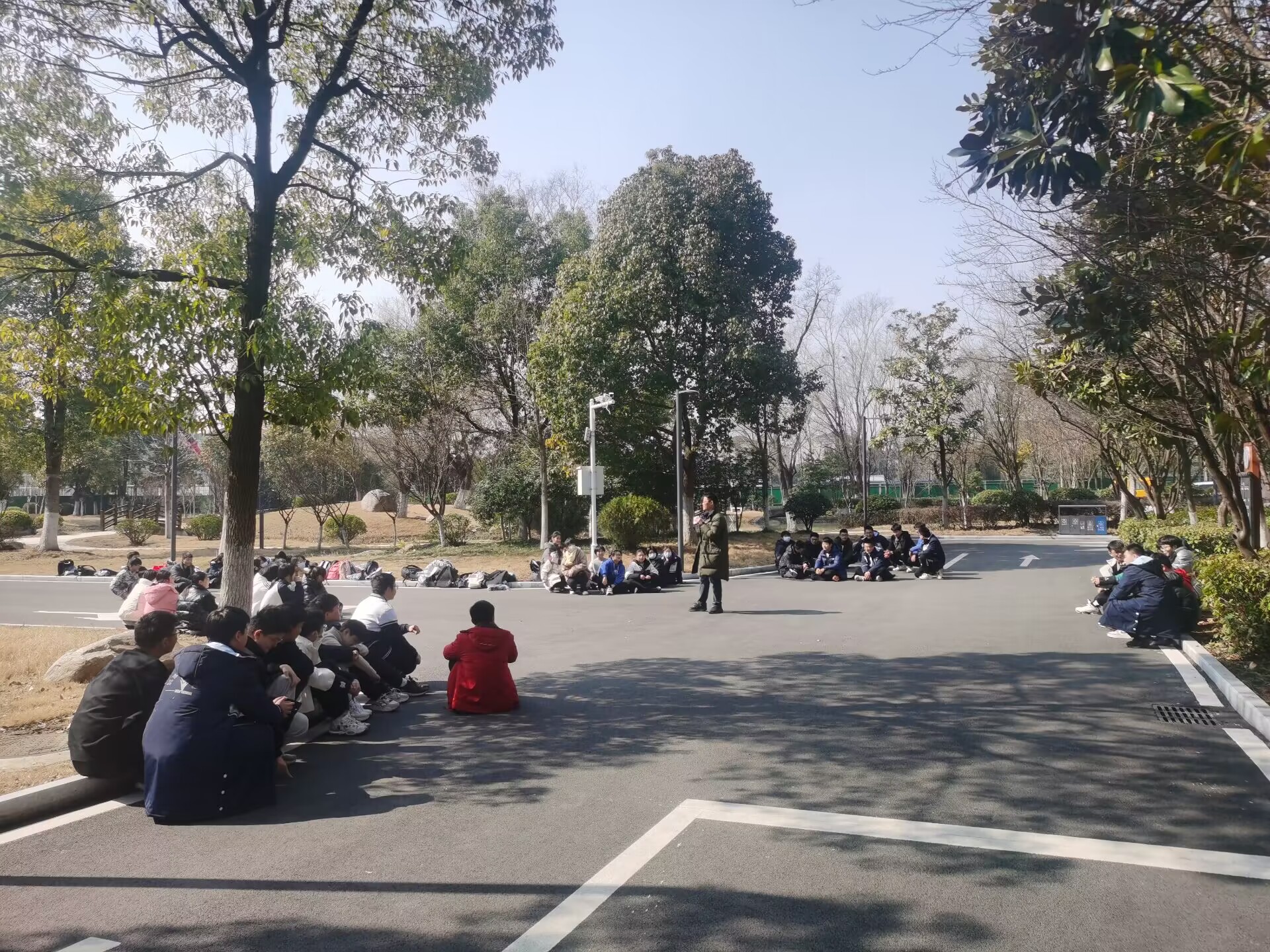 图1.jpg