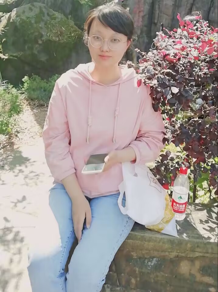 刘小妹.jpg