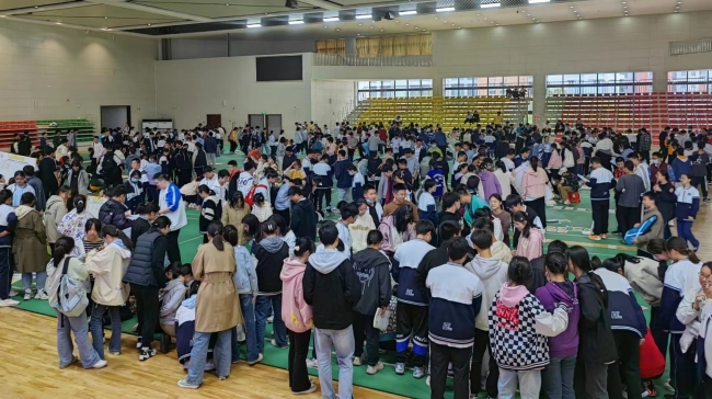 E7ED136AD936344B0154E328DE09800F_副本.jpg