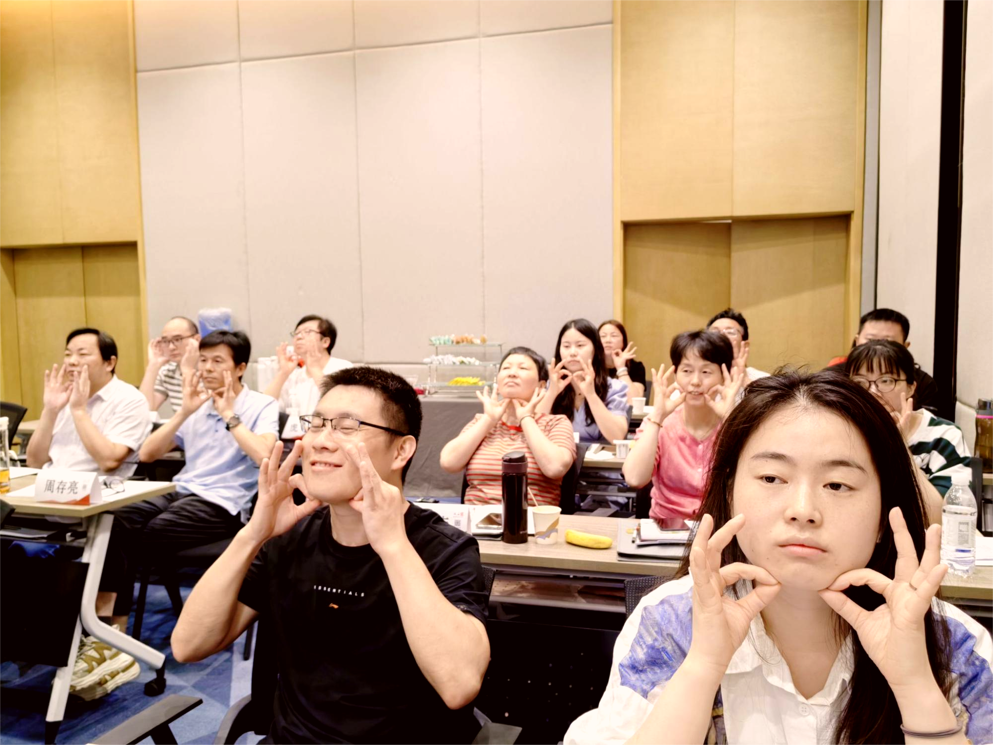 图片9.jpg