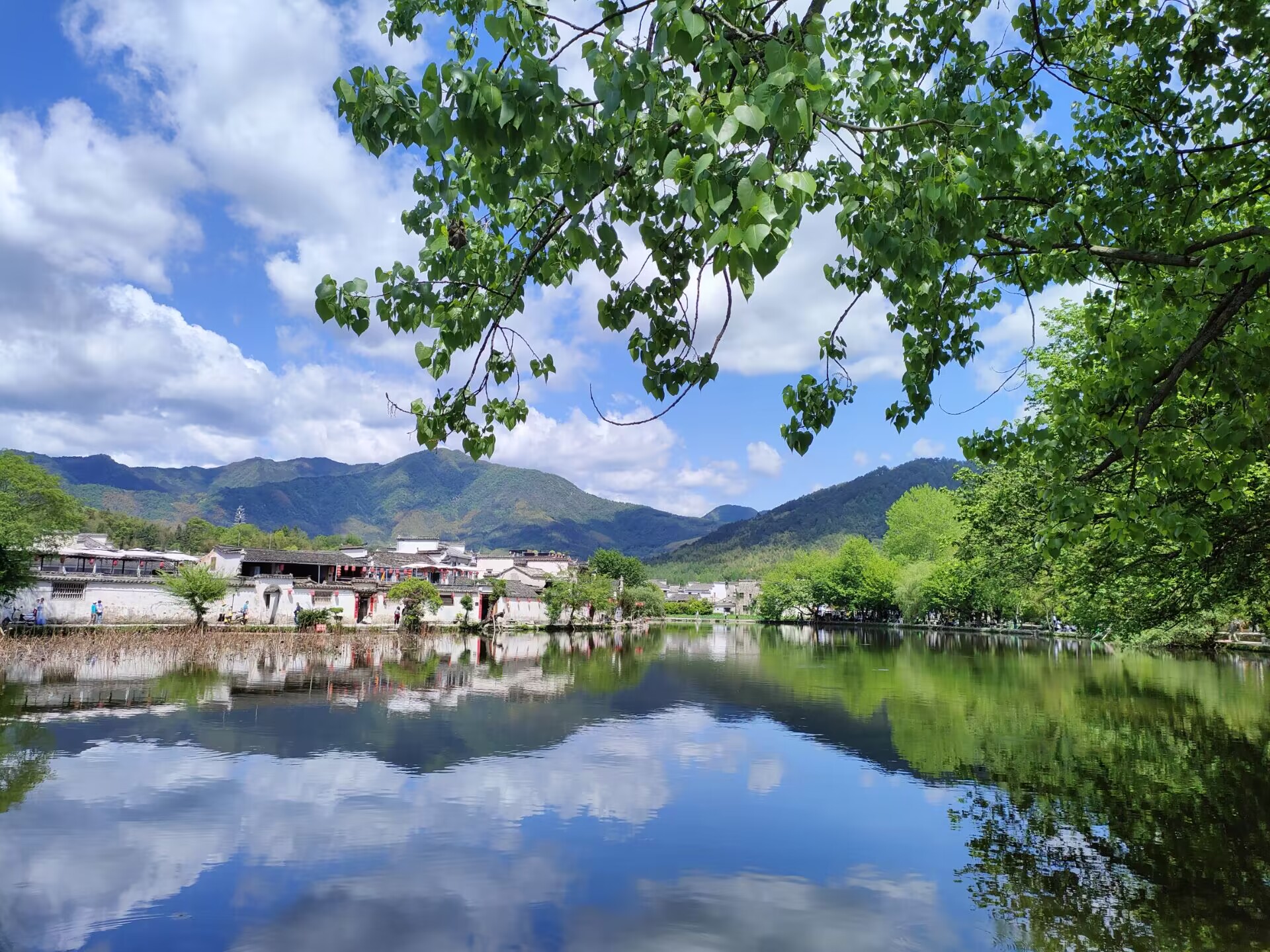 9.水墨风景.jpg 9.水墨风景.jpg