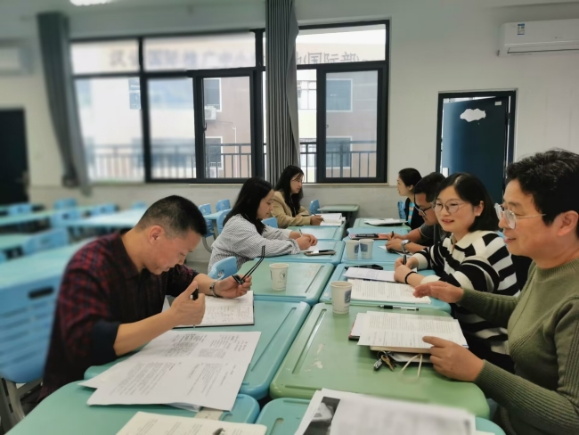 政治-侯新旺_副本.jpg 政治-侯新旺_副本.jpg