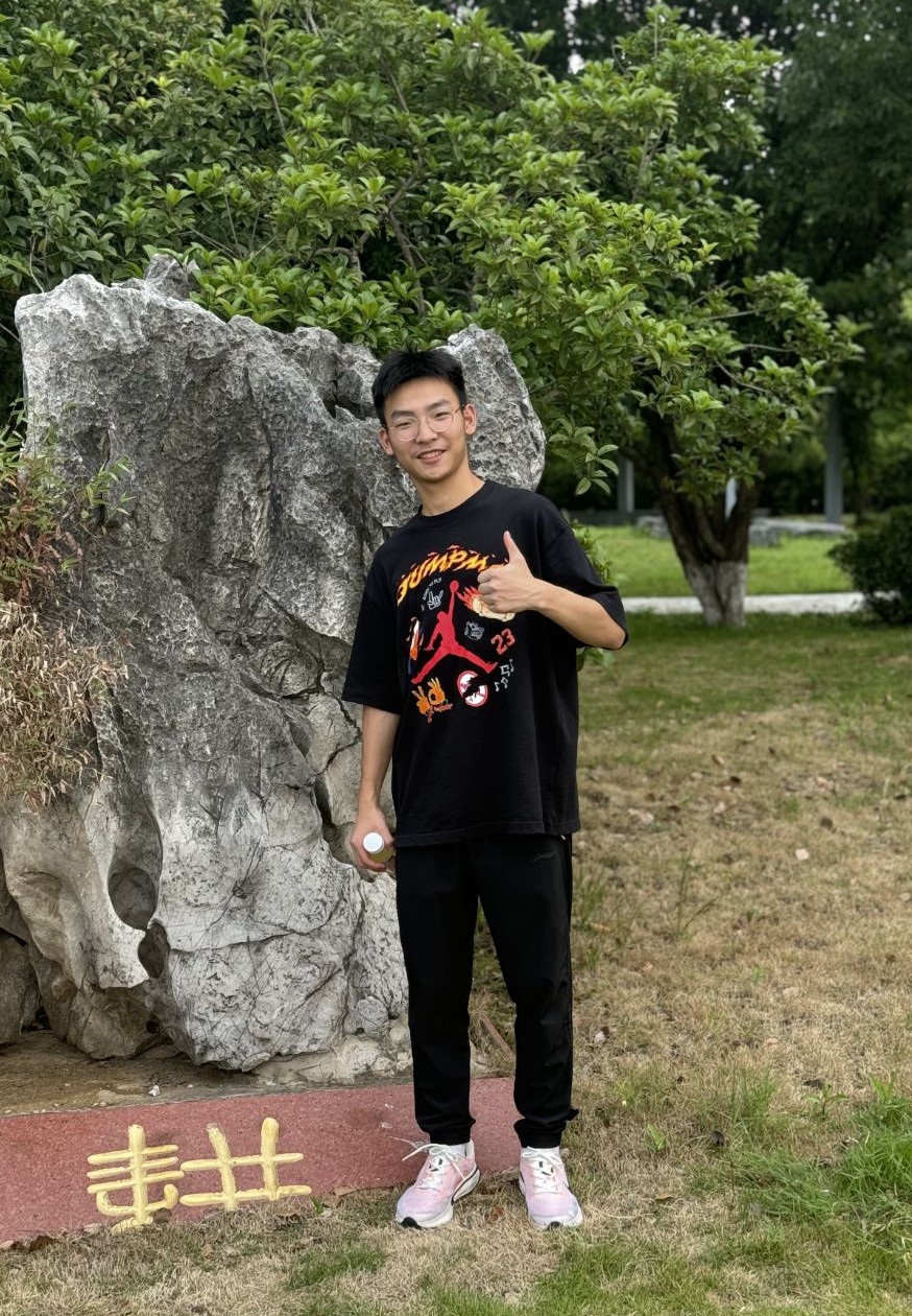 高三10班 宋玉川.jpg