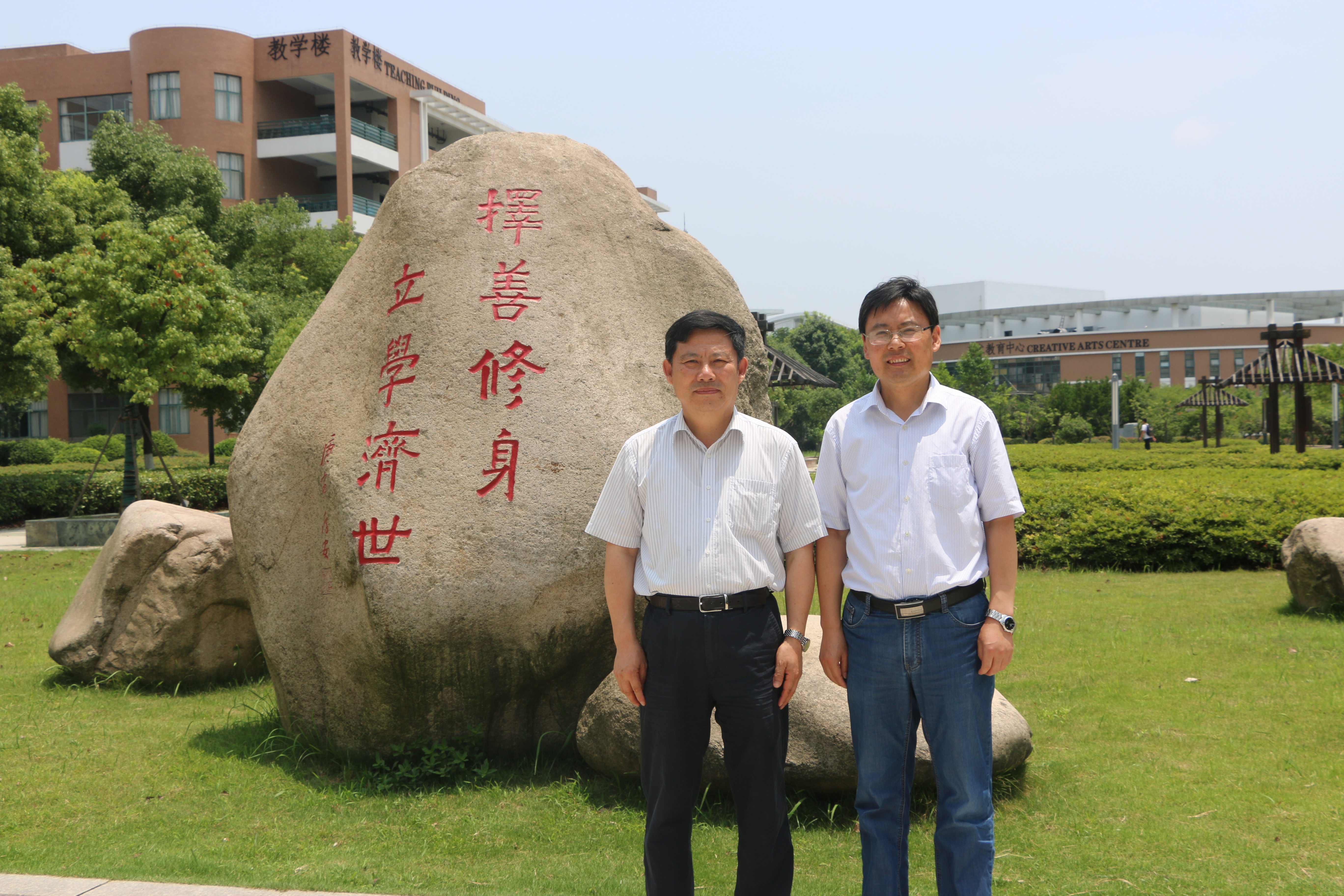 2017.6.29 C林存安视察我校与吴校合影