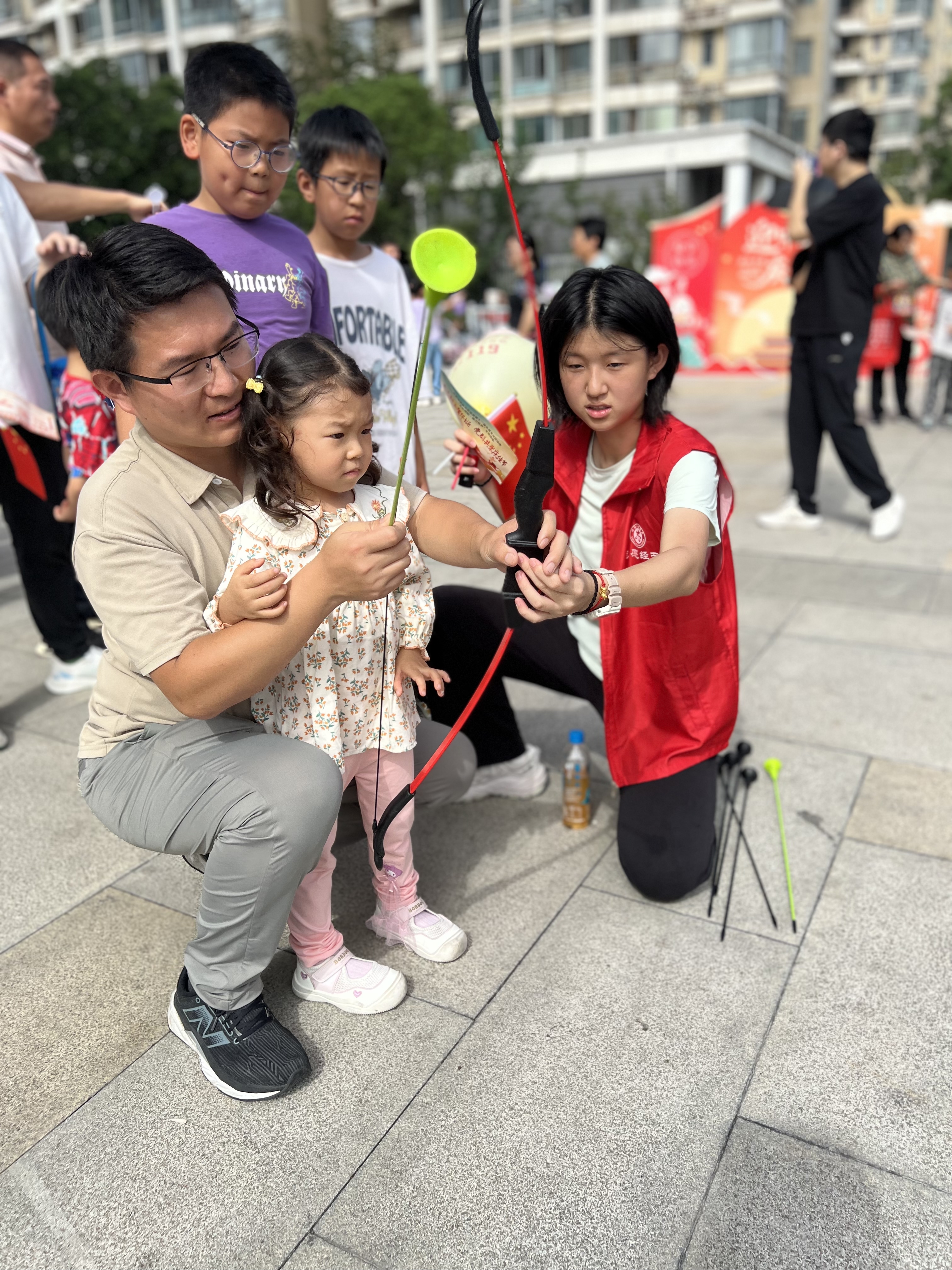 8613B98A95D61A94A005B1EBA27D79F7