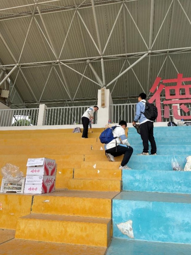 787e29e8-ef7e-489d-95b2-315c5c52e6aa.006