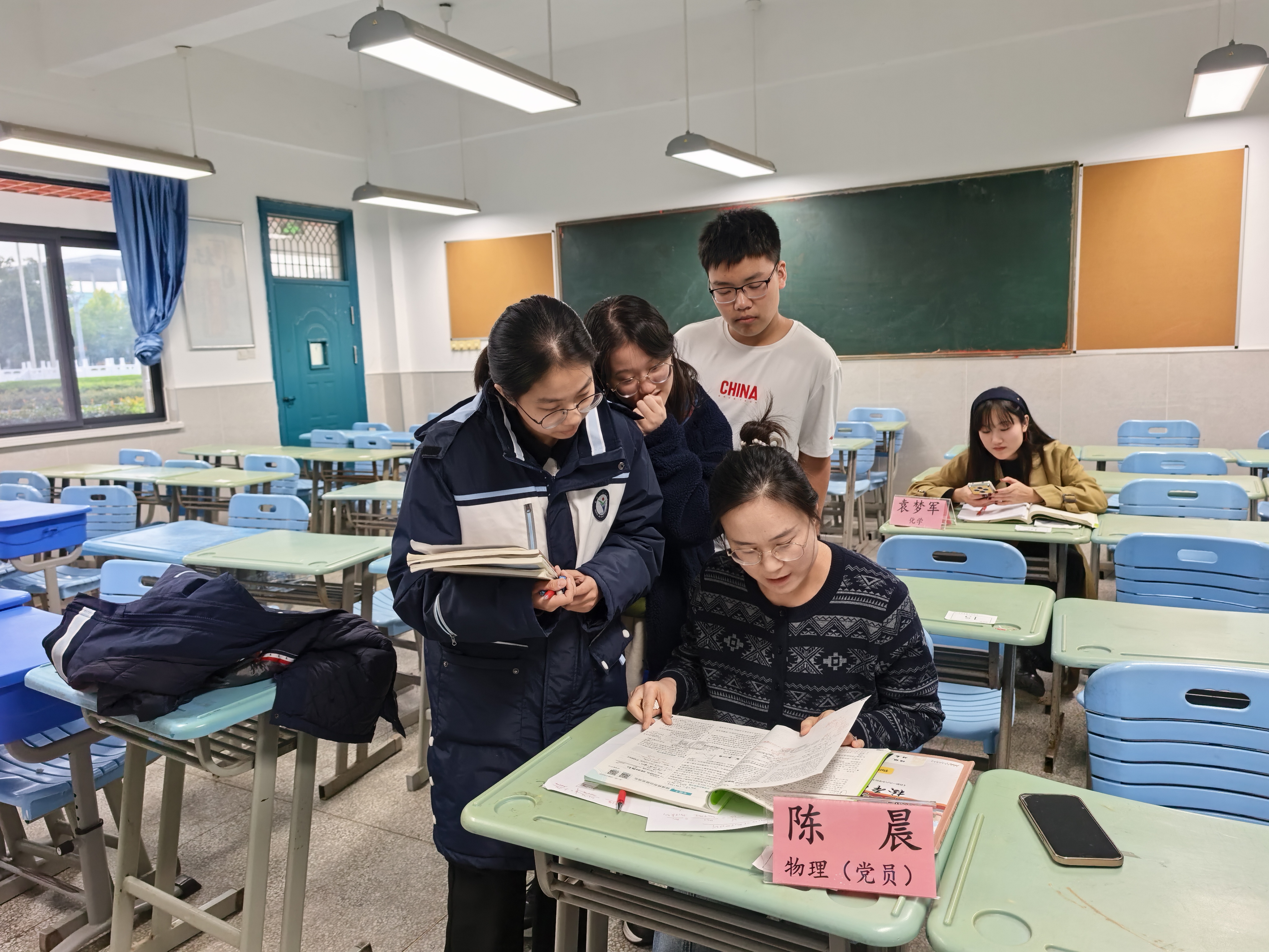 0A1DB0CB8D4F5E4BE0E9D7BC53698430