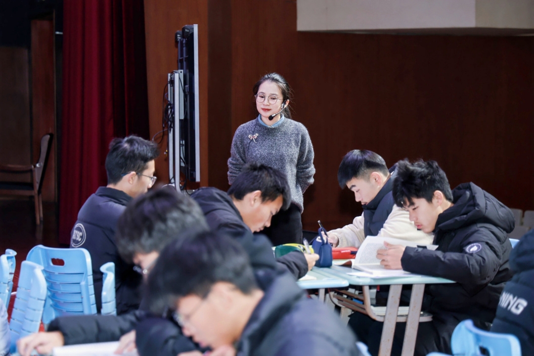 3--童可（江苏省天一中学）_副本