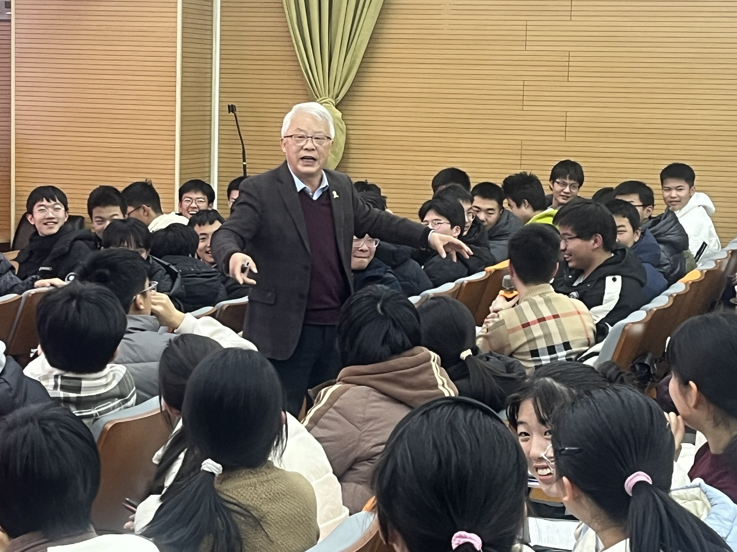 院士特写 院士特写