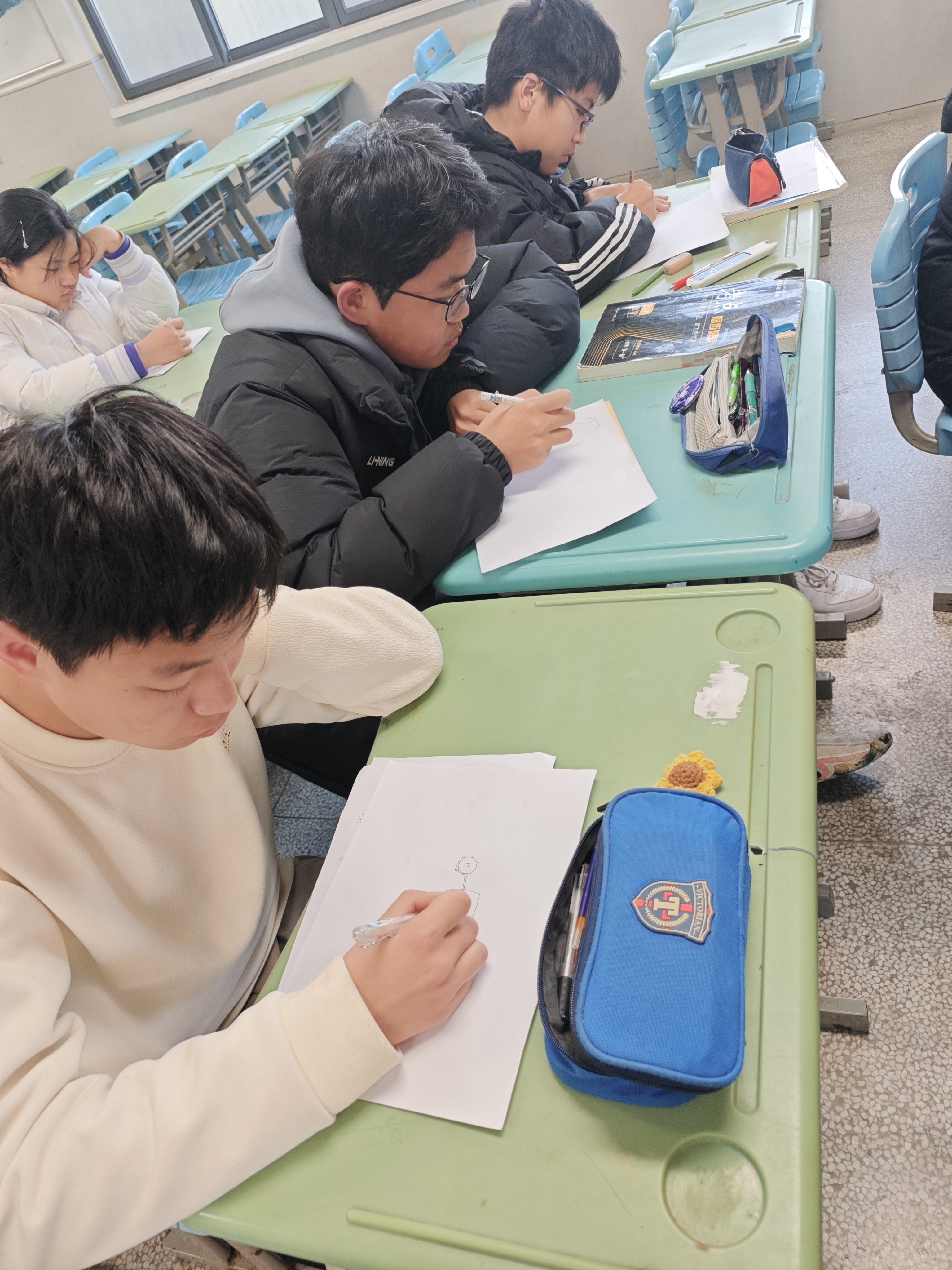 A6E4F6913396032CA6CC941B3C169F6A