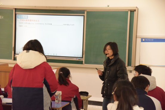 倩