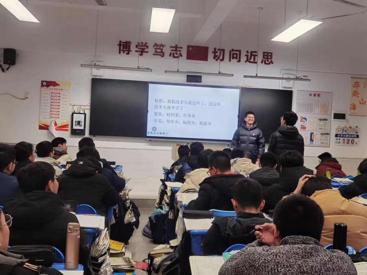 4DA2C783344388AEBF4D633A375F917A