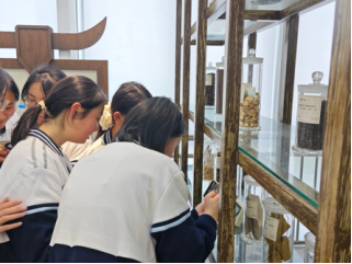 2025-03-23 10:27:43.815000