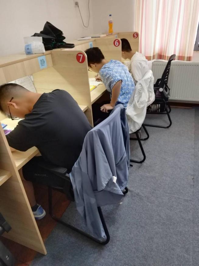 6676e1b2c340f20469bbb755cb63ce31