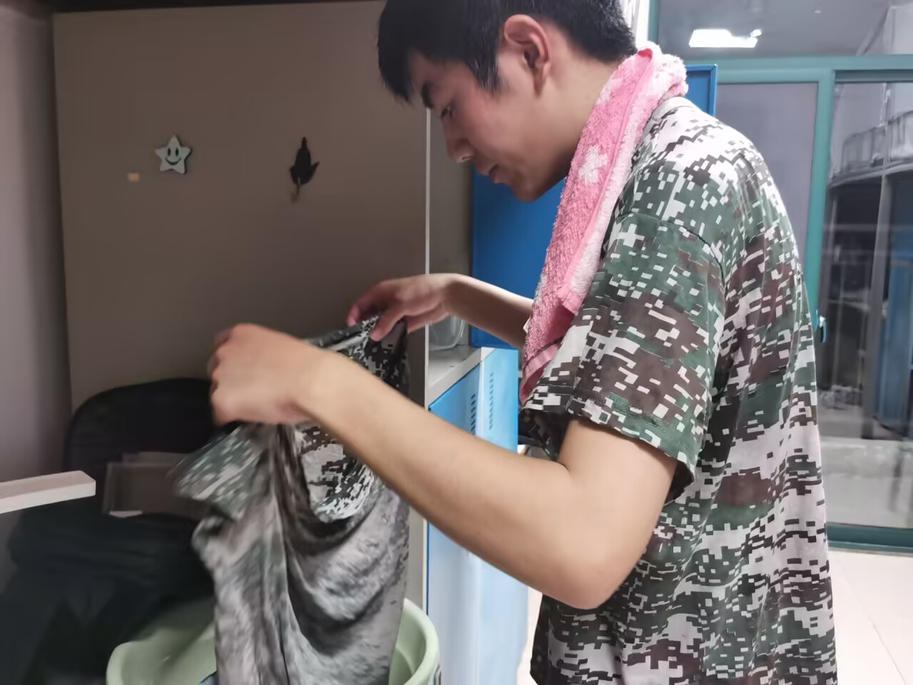 92a899a72e8b3810f2aa81250f74a34f_720