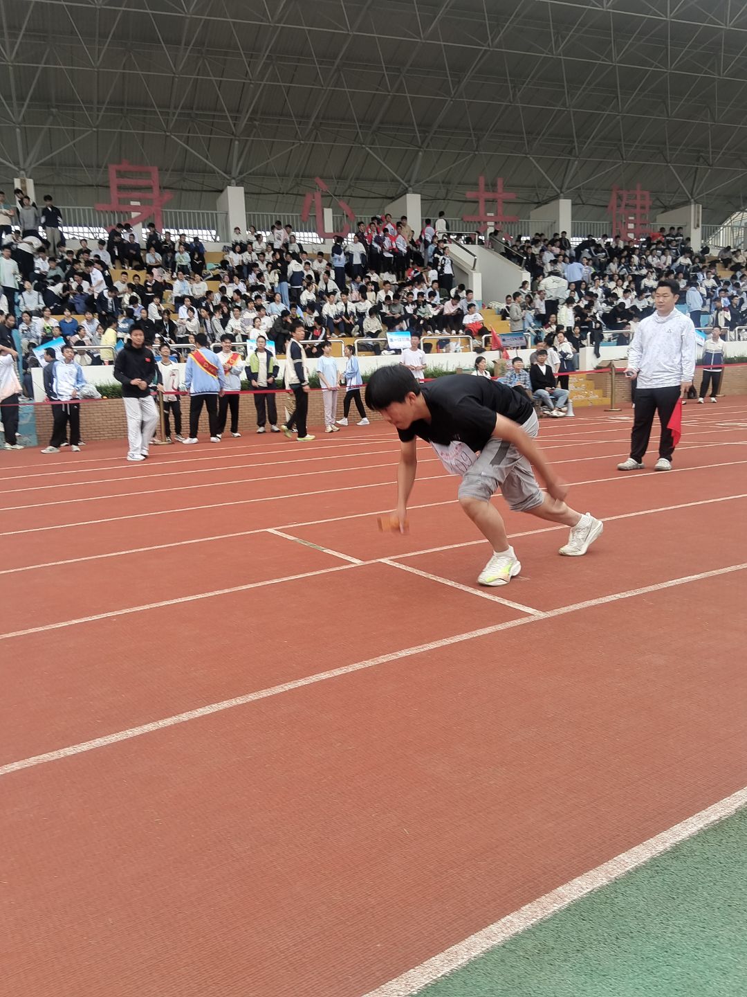 NR8AVjViQ1FBM016QTBNVFl4TnpIOUoucG9xUkd1Q0EhIQUAcXVuZ3o!