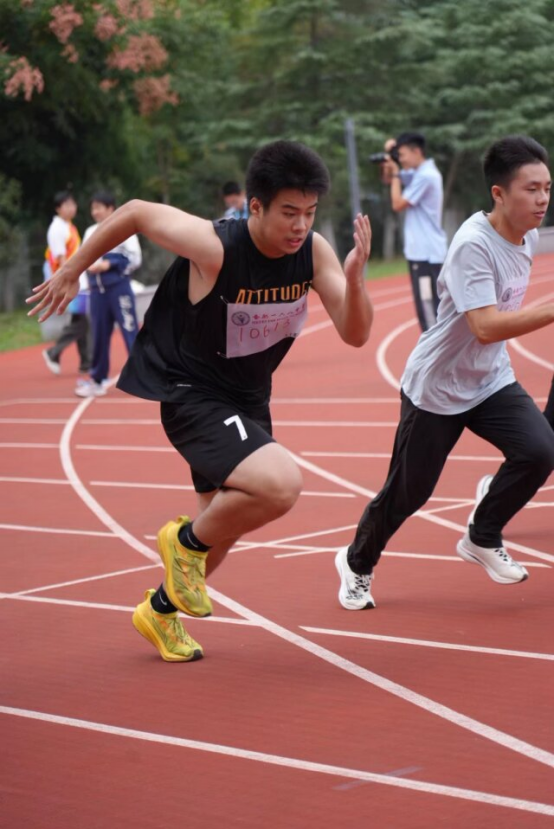 NR8AVjViQ1FBM016QTBNVFl4TnpHTkUudG8uZi5aR1EhIQUAcXVuZ3o!