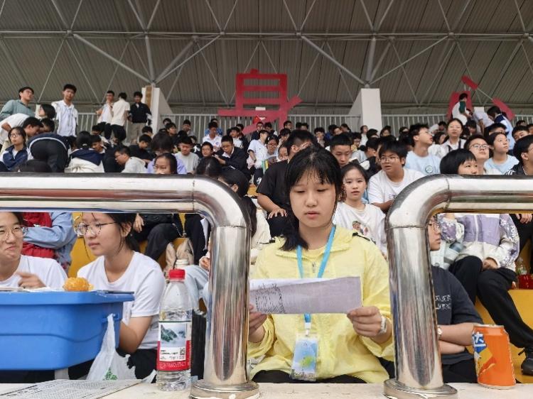 787e29e8-ef7e-489d-95b2-315c5c52e6aa.003