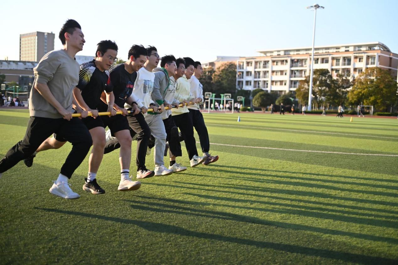 F02A037140295C8B2049C7F0F17F5673