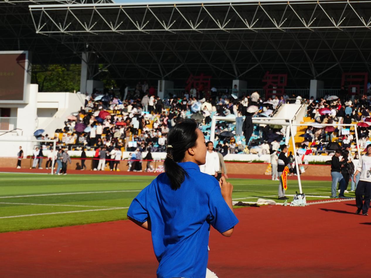 65C76B464EAF6D1D7E6A8BC750624CA9