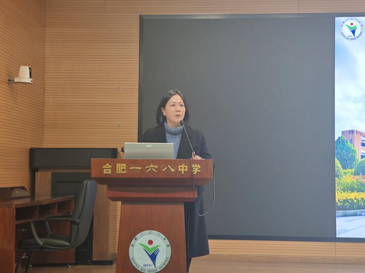 F1B8CBB600E196F5022460449BB13FC0