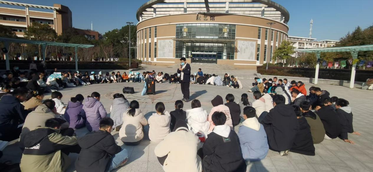 57091ec0f56f93fcafcec73cefa2545d