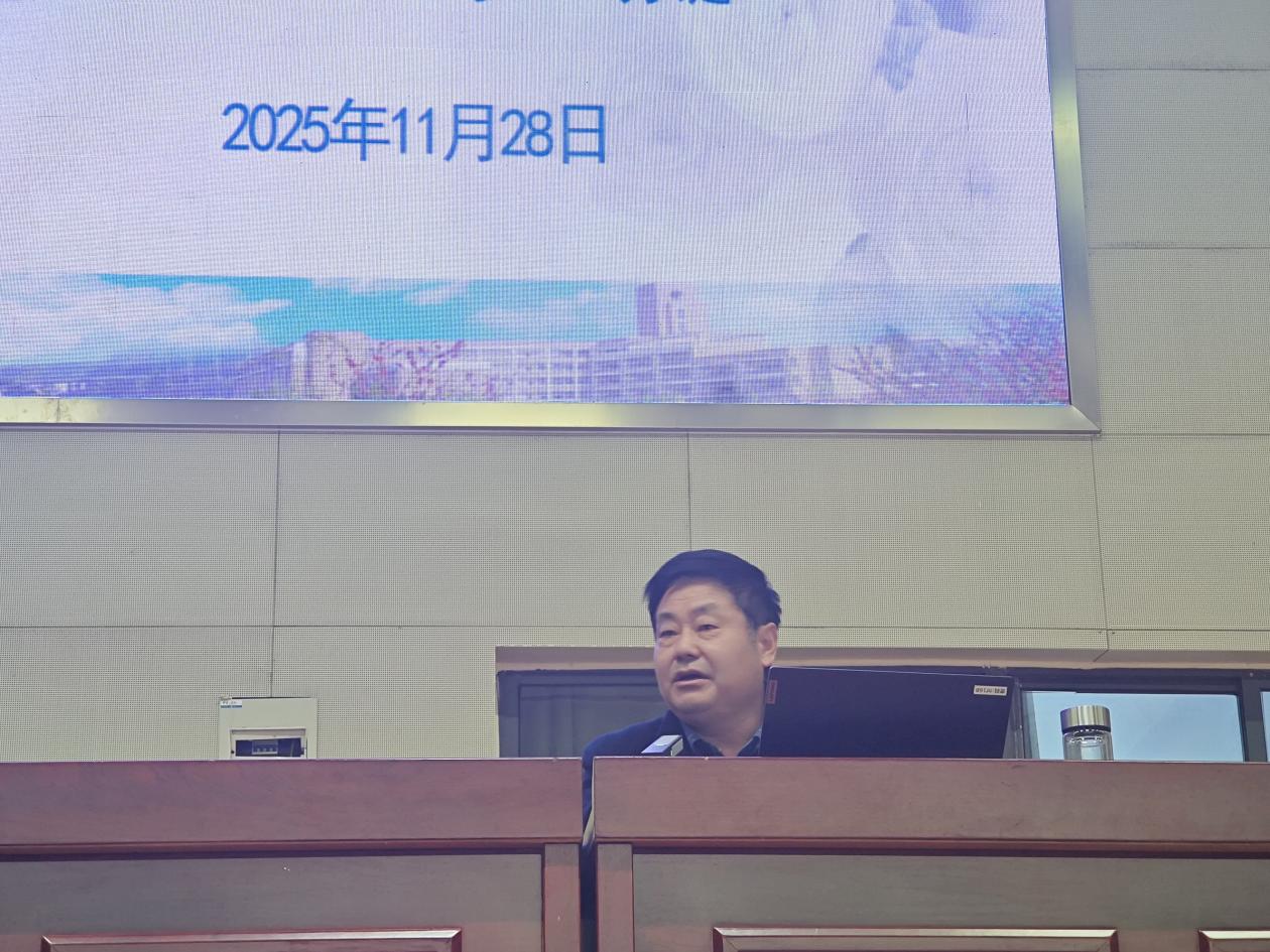 AB4E102DFA3D3915B908791A4ABF8224